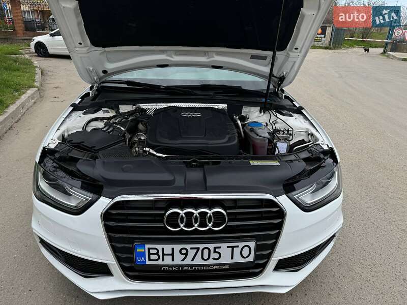 Универсал Audi A4 2015 в Одессе