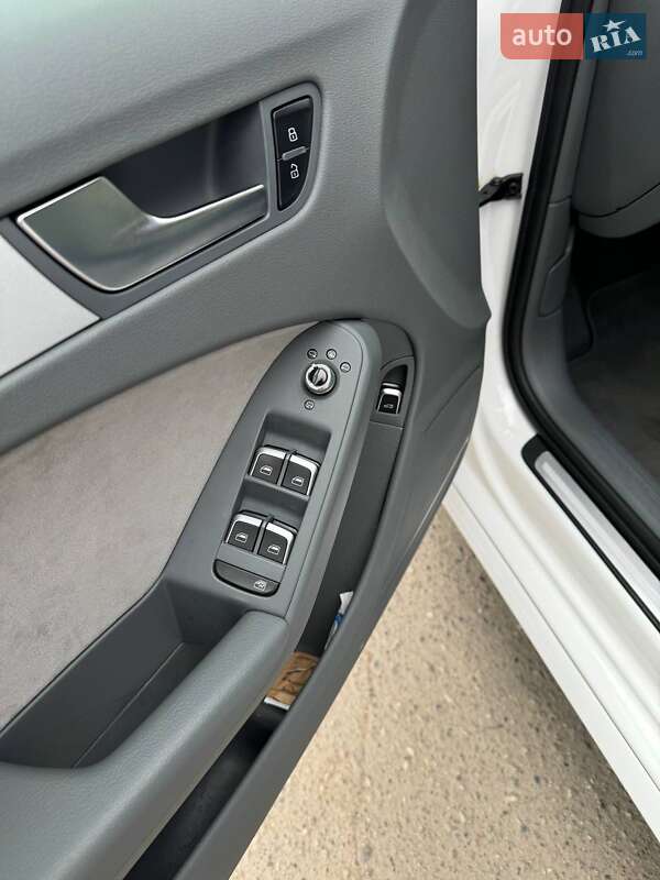 Универсал Audi A4 2015 в Одессе