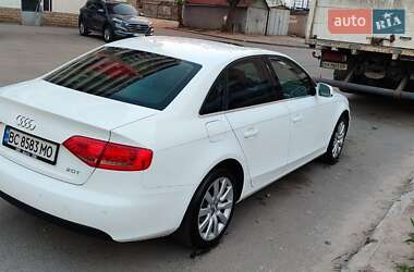 Седан Audi A4 2011 в 
