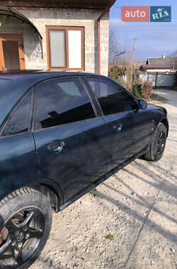 Седан Audi A4 1996 в 