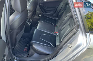 Седан Audi A4 2015 в 