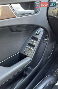 Седан Audi A4 2015 в 