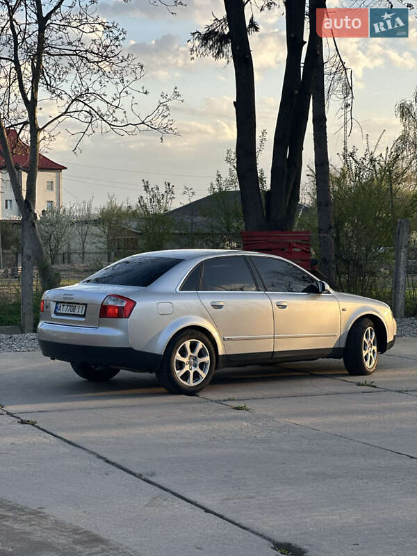 Седан Audi A4 2003 в Коломые