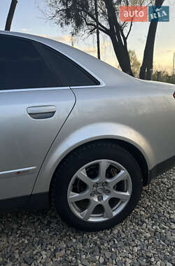Седан Audi A4 2003 в 