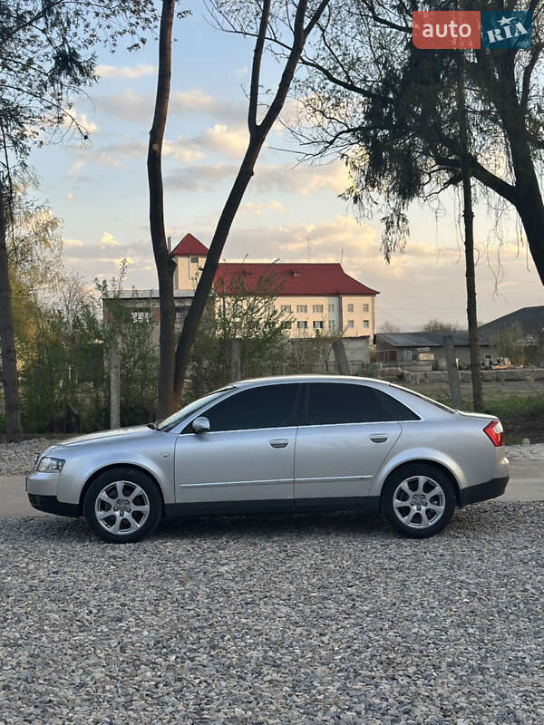 Седан Audi A4 2003 в Коломые