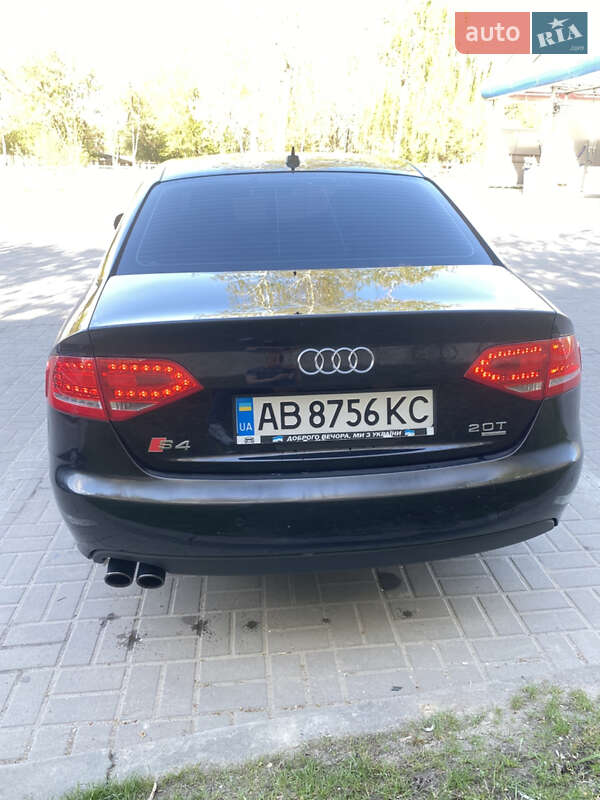 Седан Audi A4 2009 в Тернополе