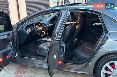 Седан Audi A4 2013 в 