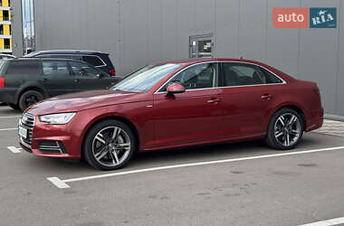 Седан Audi A4 2017 в 
