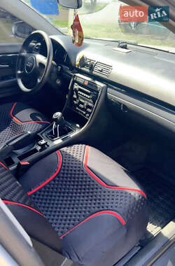 Седан Audi A4 2002 в 