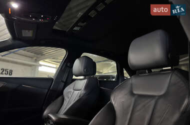 Седан Audi A4 2019 в 