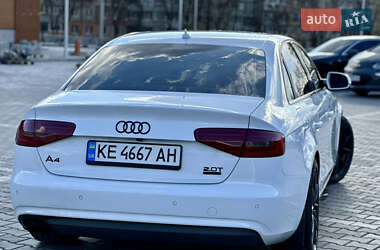 Седан Audi A4 2012 в 