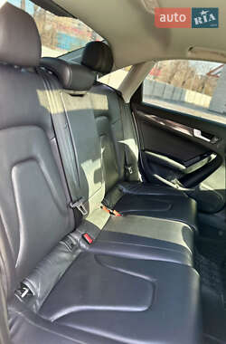 Седан Audi A4 2012 в 