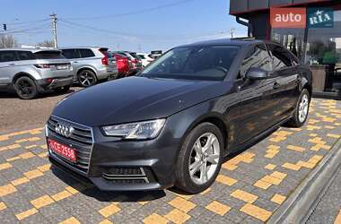 Седан Audi A4 2018 в 