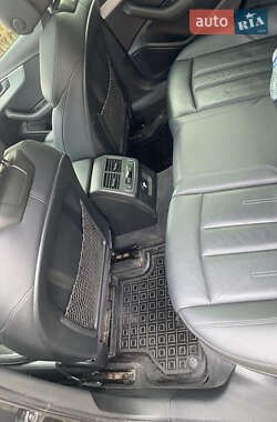 Седан Audi A4 2017 в 