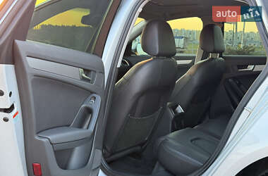 Седан Audi A4 2013 в 