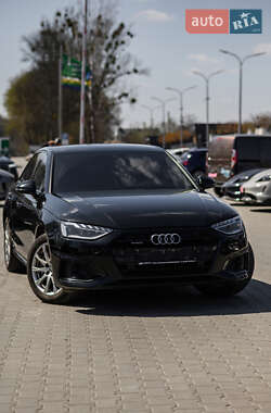 Седан Audi A4 2019 в 