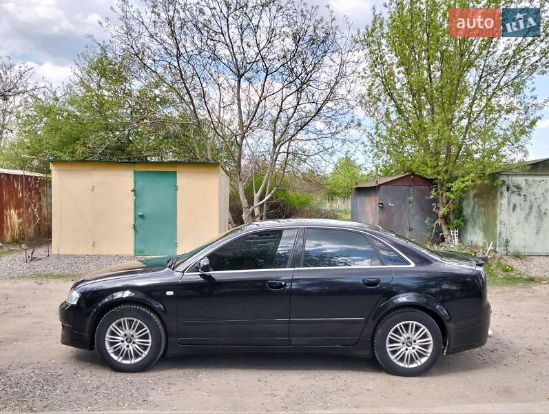 Седан Audi A4 2004 в Белой Церкви