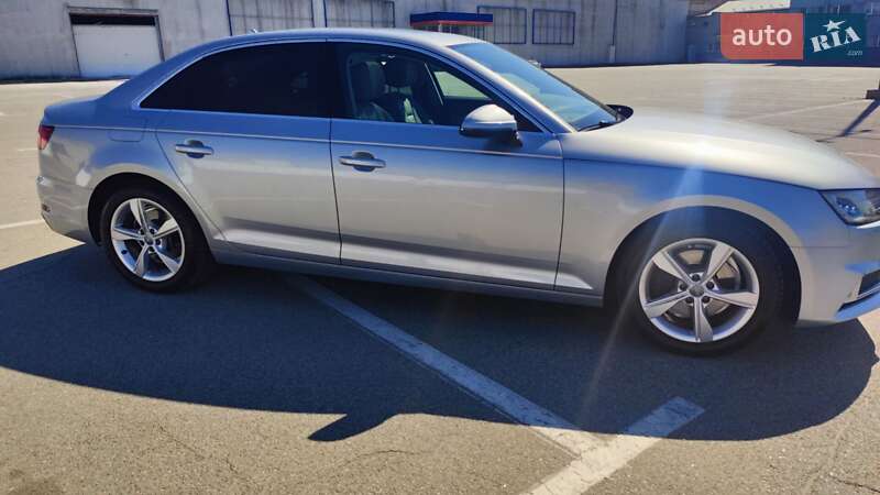 Седан Audi A4 2018 в Ивано-Франковске фото 18 Седан Audi A4 2018 в Ивано-Франковске