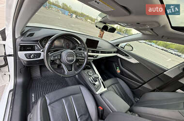 Седан Audi A4 2016 в 
