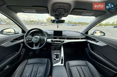 Седан Audi A4 2016 в 