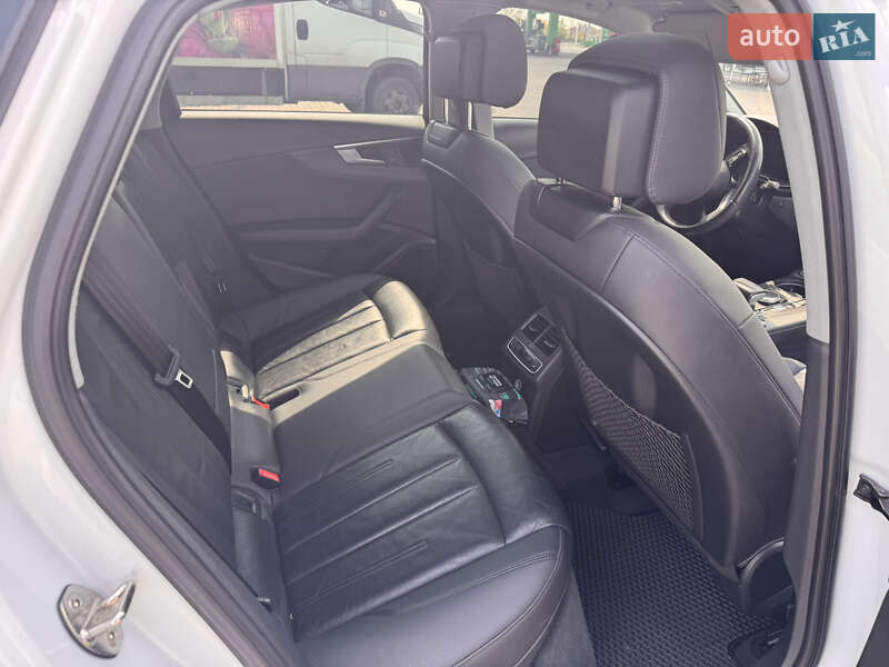 Седан Audi A4 2017 в Измаиле
