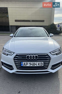 Седан Audi A4 2016 в 