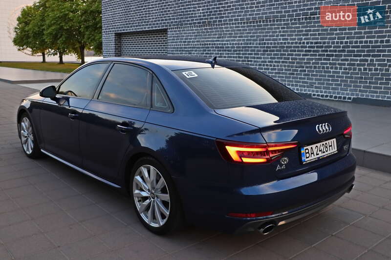 Седан Audi A4 2017 в Кременчуге