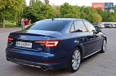 Седан Audi A4 2017 в 