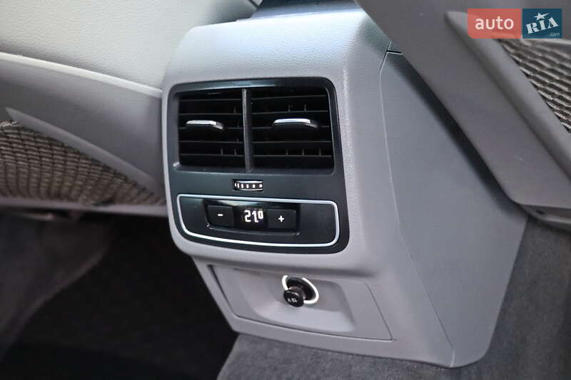 Седан Audi A4 2017 в Кременчуге