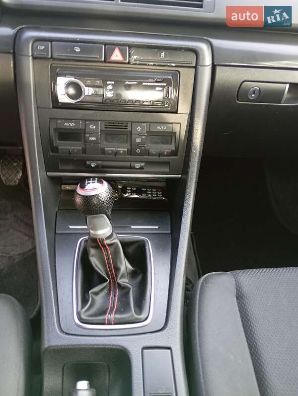 Седан Audi A4 2001 в Тернополе