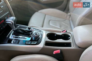 Седан Audi A4 2010 в 