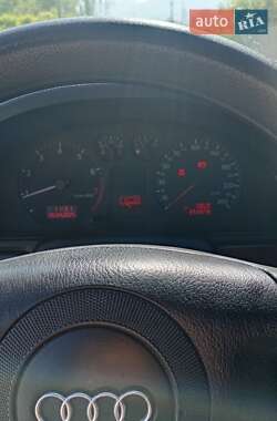 Универсал Audi A4 2000 в Львове