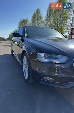 Седан Audi A4 2014 в Киеве