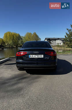 Седан Audi A4 2014 в 