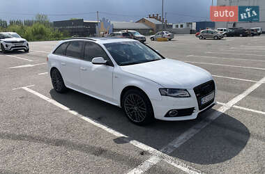 Седан Audi A4 2011 в 