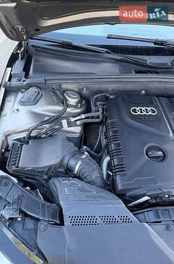Седан Audi A4 2010 в 