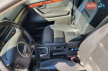 Седан Audi A4 2001 в 