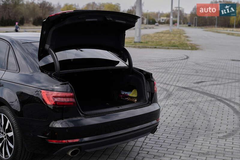 Седан Audi A4 2017 в Львове фото 15 Седан Audi A4 2017 в Львове