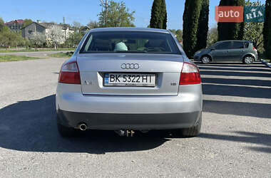 Седан Audi A4 2002 в Дубні