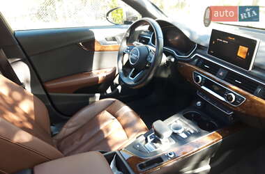 Седан Audi A4 2016 в 