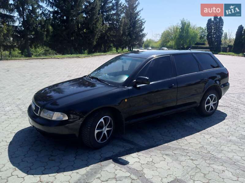 Audi A4 1998