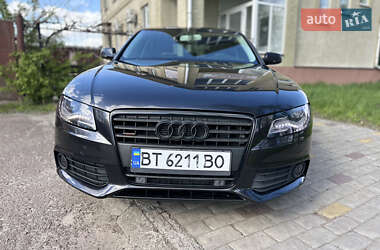 Седан Audi A4 2011 в 