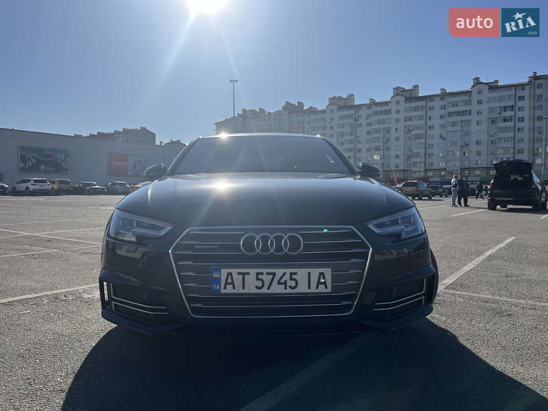 Седан Audi A4 2017 в Ивано-Франковске