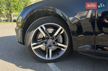 Седан Audi A4 2017 в Ивано-Франковске