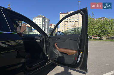 Седан Audi A4 2017 в 