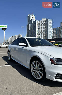 Седан Audi A4 2014 в 