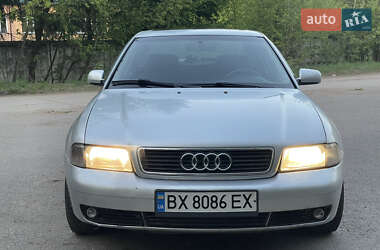 Седан Audi A4 1995 в 