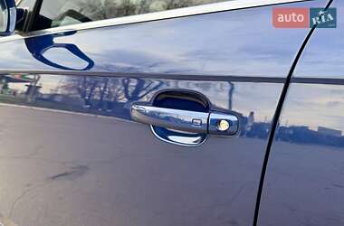 Седан Audi A4 2012 в 