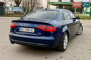 Седан Audi A4 2012 в 