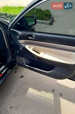 Седан Audi A4 1999 в 